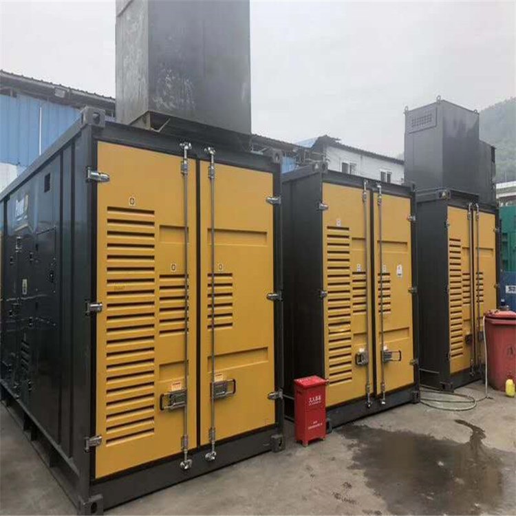 南岸温度变化对不同类型欠压保护装置的可靠性影响有何差异？